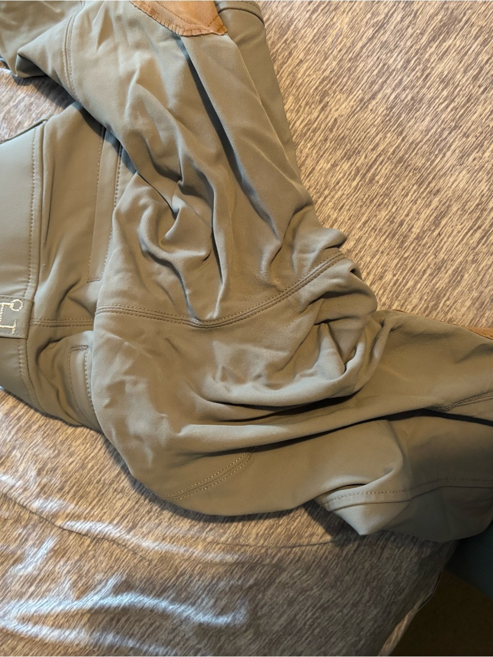 SmartPak Hadley Mid-Rise Riding Breeches - Light Green 26R - Picture 5 of 5